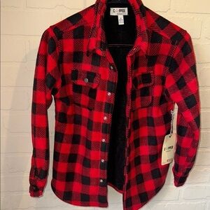 Shacket boys 10 12 NEW Copper Red Black buffalo plaid pocket snap close Jacket